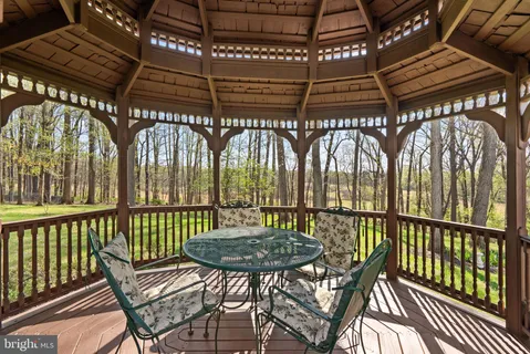 $1,299,000 | 18117 Hayloft Drive, Derwood, MD 20855