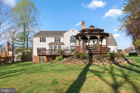 $1,299,000 | 18117 Hayloft Drive, Derwood, MD 20855