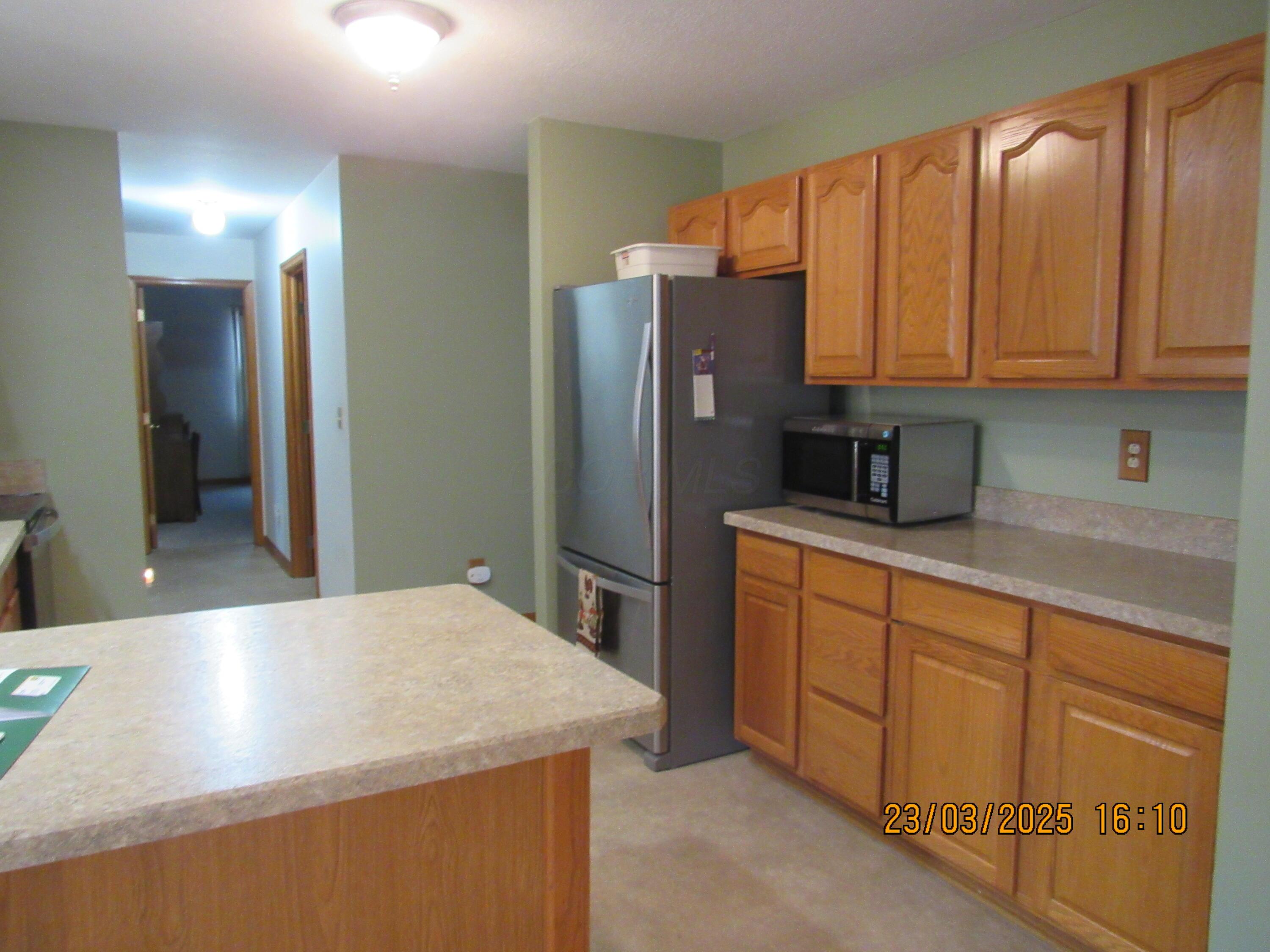411 Chatham Road Circleville, OH 43113 - Photo 11 of 19 IMG_1252