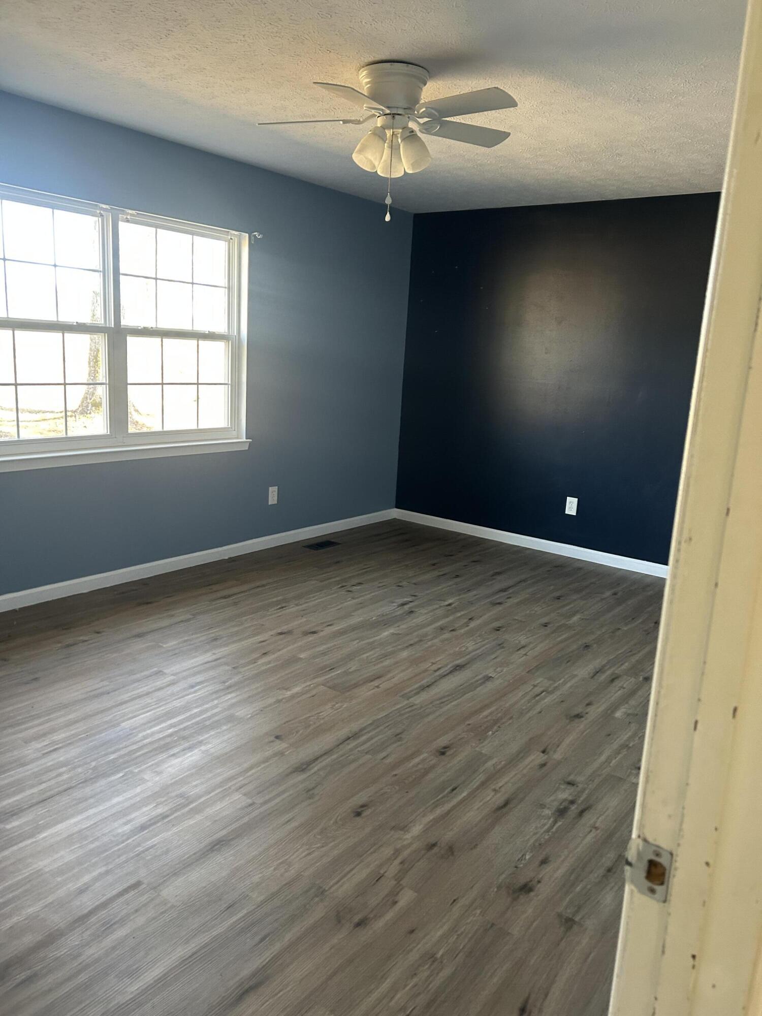 2507 Hendon Road Graysville, TN 37338 - Photo 10 of 18 IMG_4553