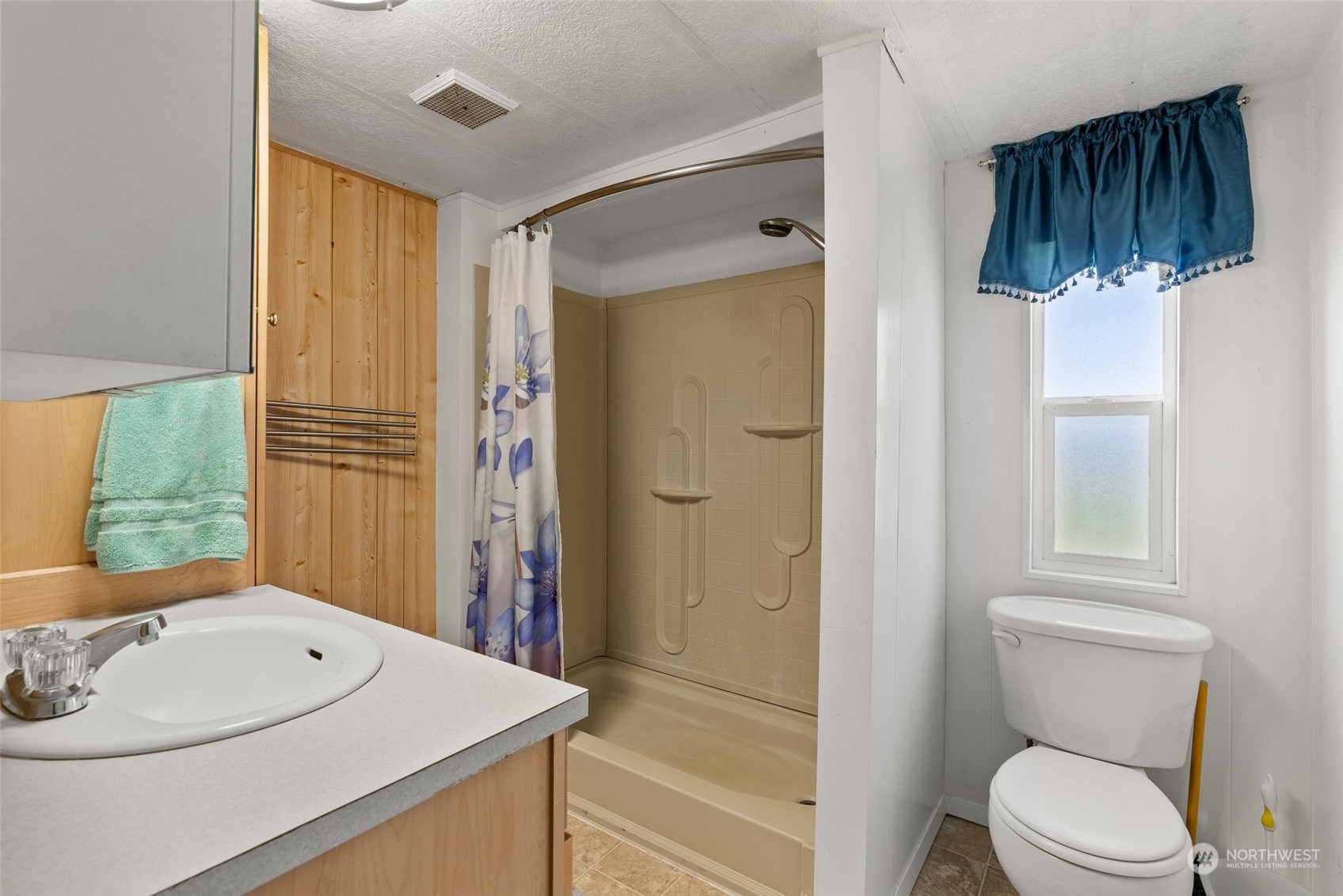 10529 Lundeen Road Southwest Rochester, WA 98579 - Photo 11 of 35