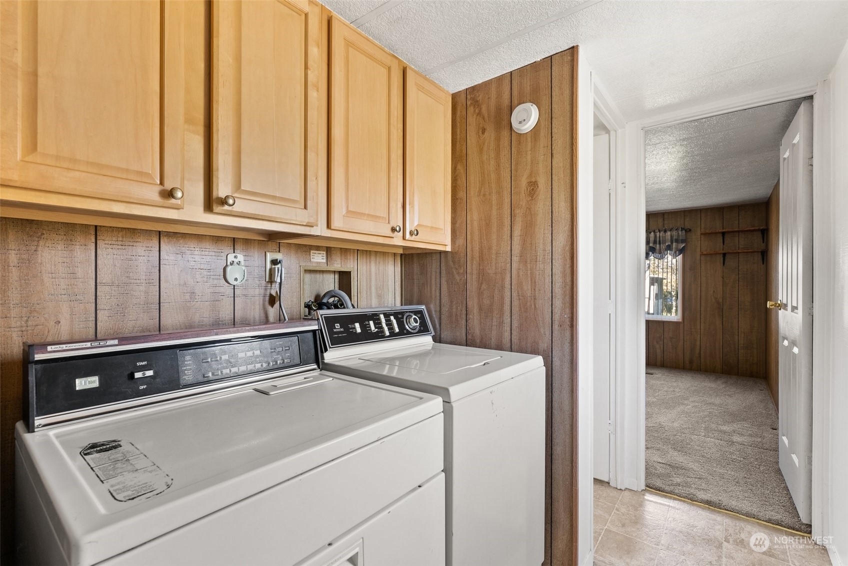 10529 Lundeen Road Southwest Rochester, WA 98579 - Photo 15 of 35