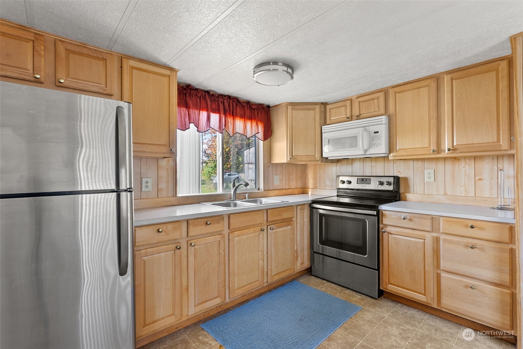 10529 Lundeen Road Southwest Rochester, WA 98579 - Photo 6 of 35