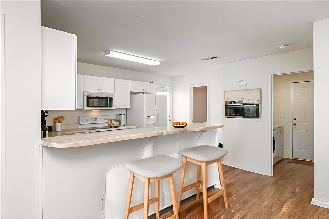 100 Antique Court Pendleton, SC 29670 - Photo 5 of 19 Virtual Staging