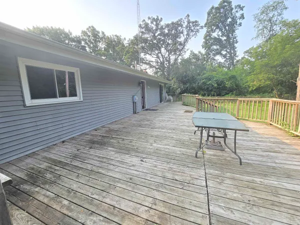 $330,000 | N3379 County Rd V, Hancock, WI 54943