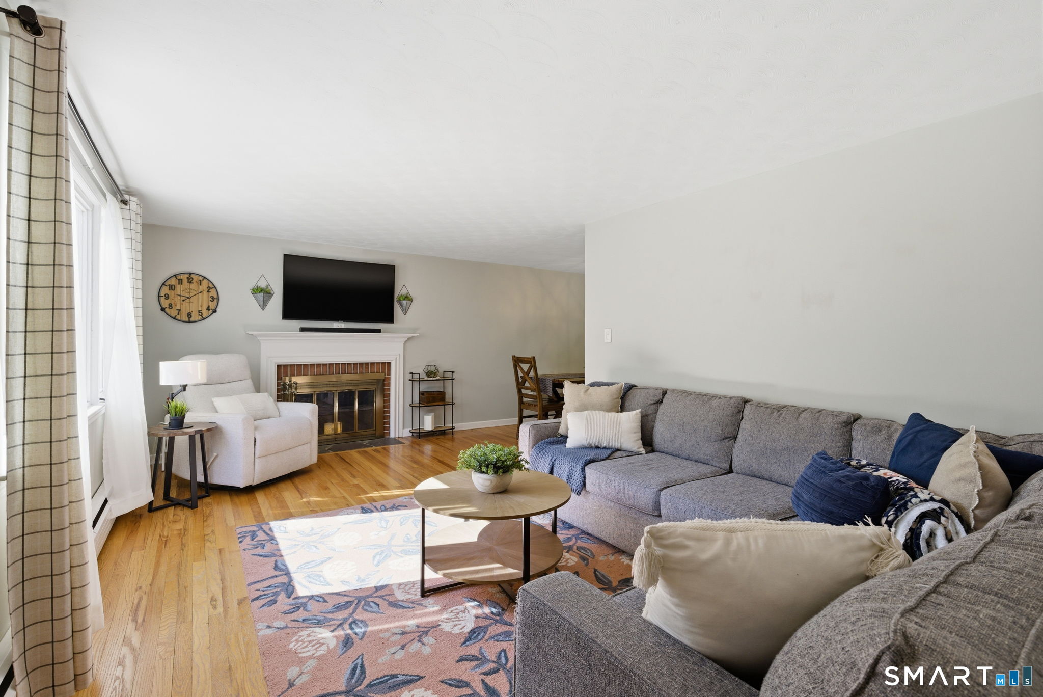 99 Westlook Road Wethersfield, CT 06109 - Photo 15 of 39