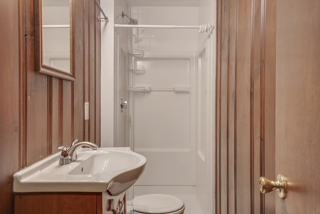43 Whitney Road Quincy, MA 02169 - Photo 12 of 35 Gallery Image 12