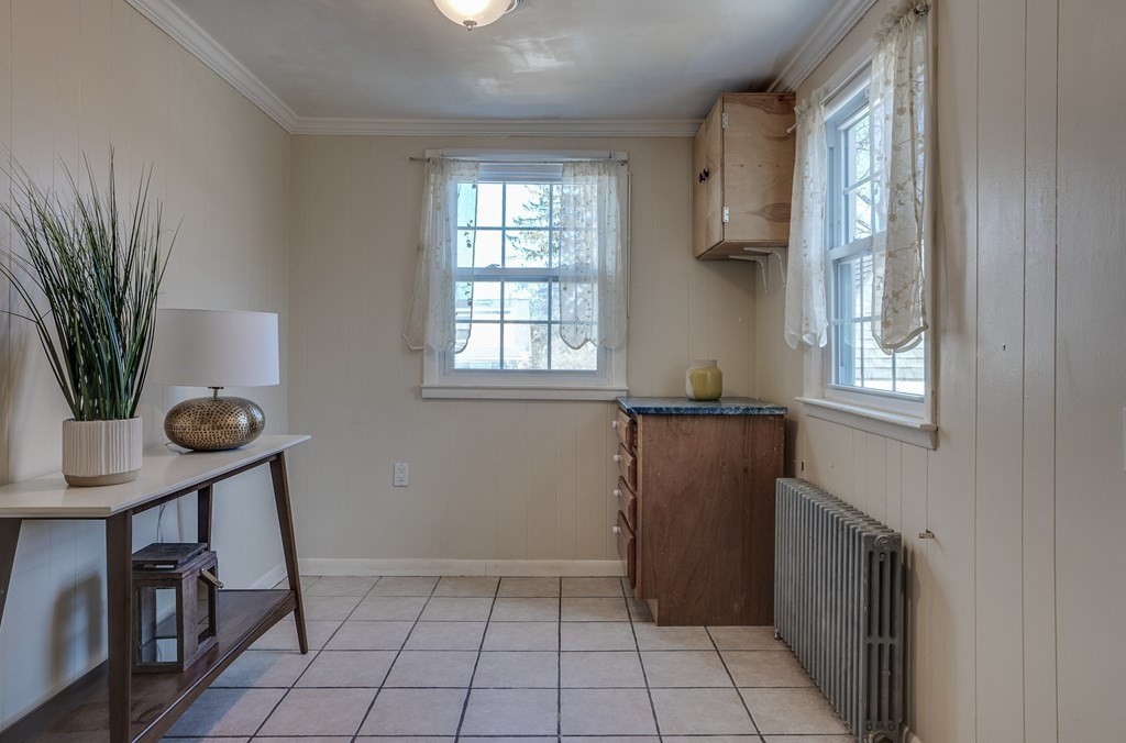 43 Whitney Road Quincy, MA 02169 - Photo 8 of 35 Gallery Image 8