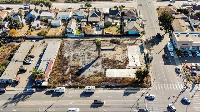 $4,000,000 | 11400 South Hoover Street, Los Angeles, CA 90044