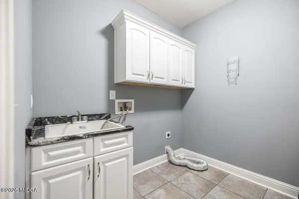 $575,000 | 201 Running Creek Drive, Warner Robins, GA 31088
