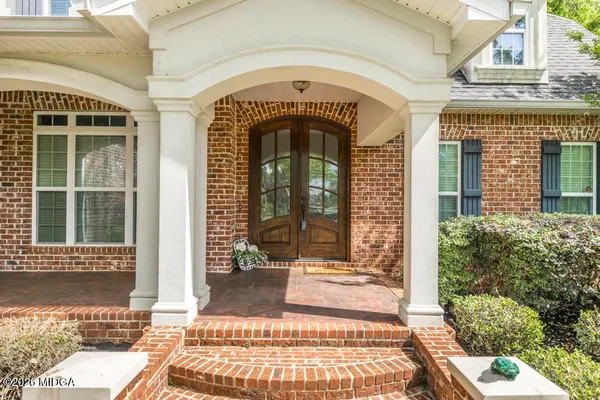 $575,000 | 201 Running Creek Drive, Warner Robins, GA 31088
