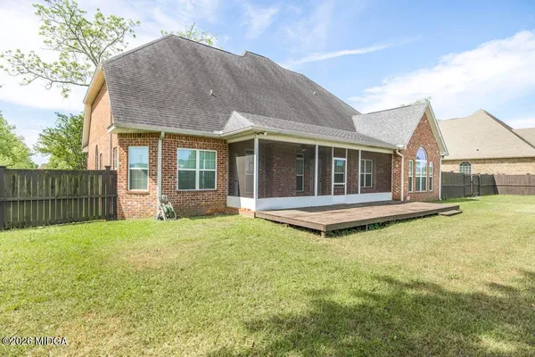 $575,000 | 201 Running Creek Drive, Warner Robins, GA 31088
