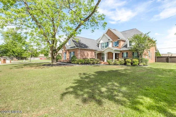 $575,000 | 201 Running Creek Drive, Warner Robins, GA 31088