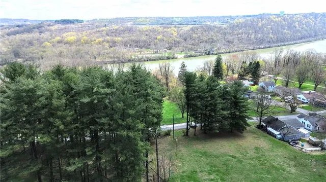 $115,000 | 10 Spruce Avenue, Fredericktown, PA 15333