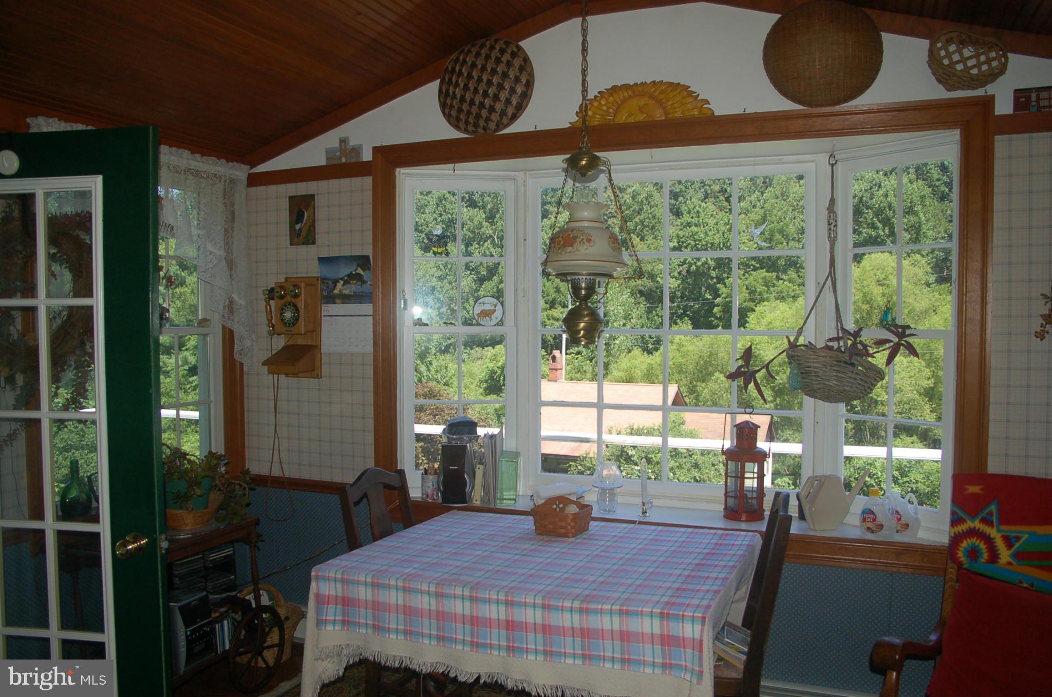 1730 Garrett Road Manchester, MD 21102 - Photo 4 of 17 Kitchen