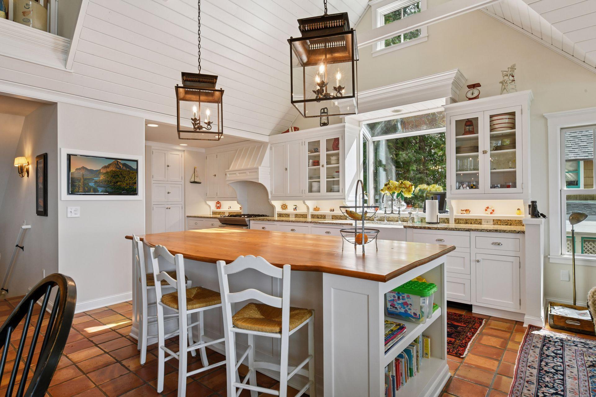 19820 Lakeview Avenue Deephaven, MN 55331 - Photo 20 of 32