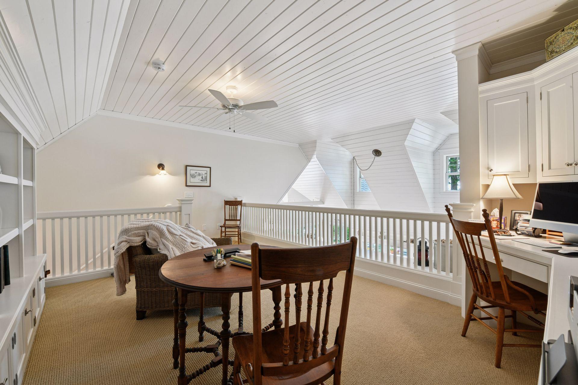 19820 Lakeview Avenue Deephaven, MN 55331 - Photo 24 of 32