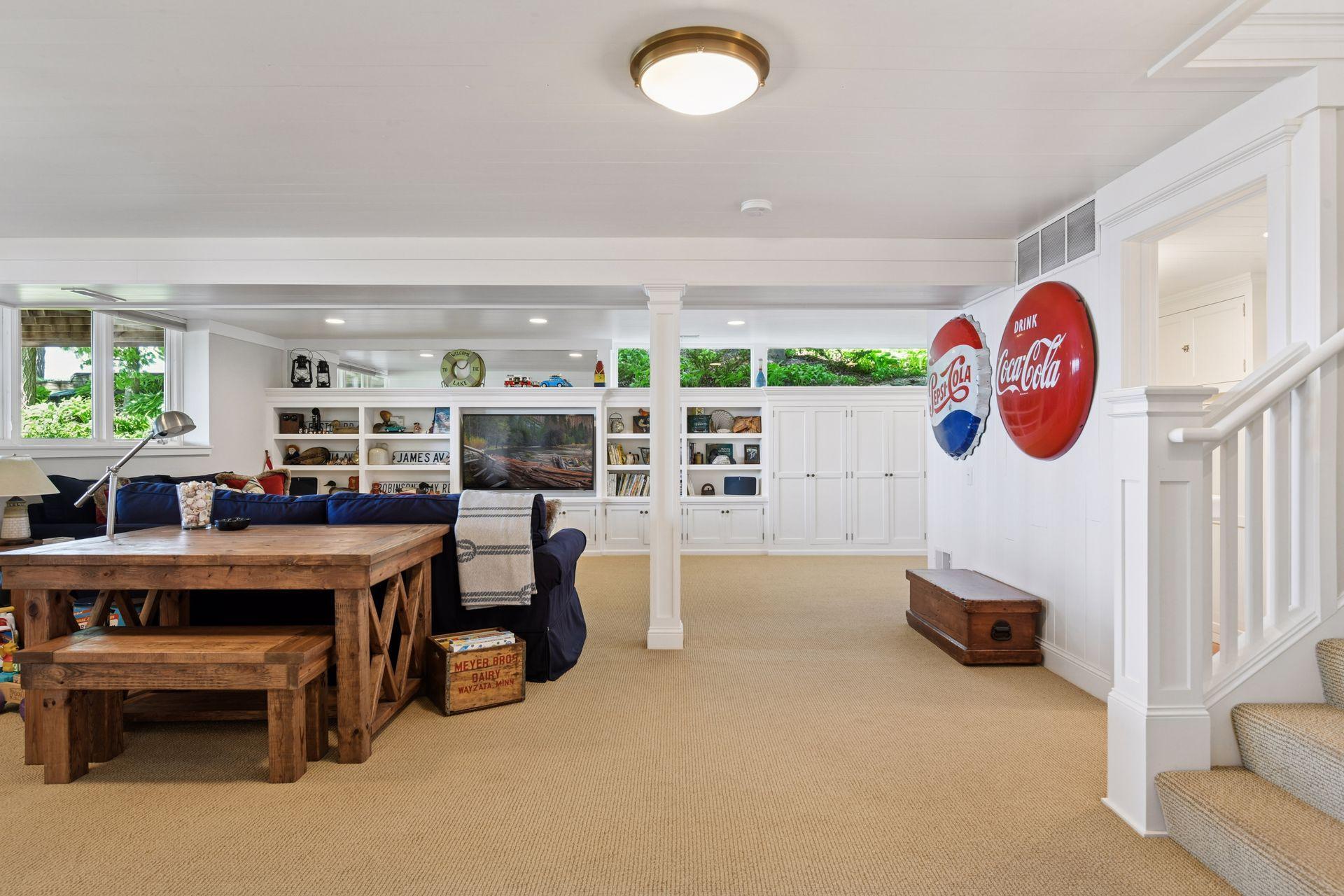 19820 Lakeview Avenue Deephaven, MN 55331 - Photo 28 of 32