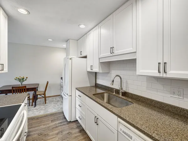 $115,000 | 3421 Kent Street, Unit 614, Shoreview, MN 55126