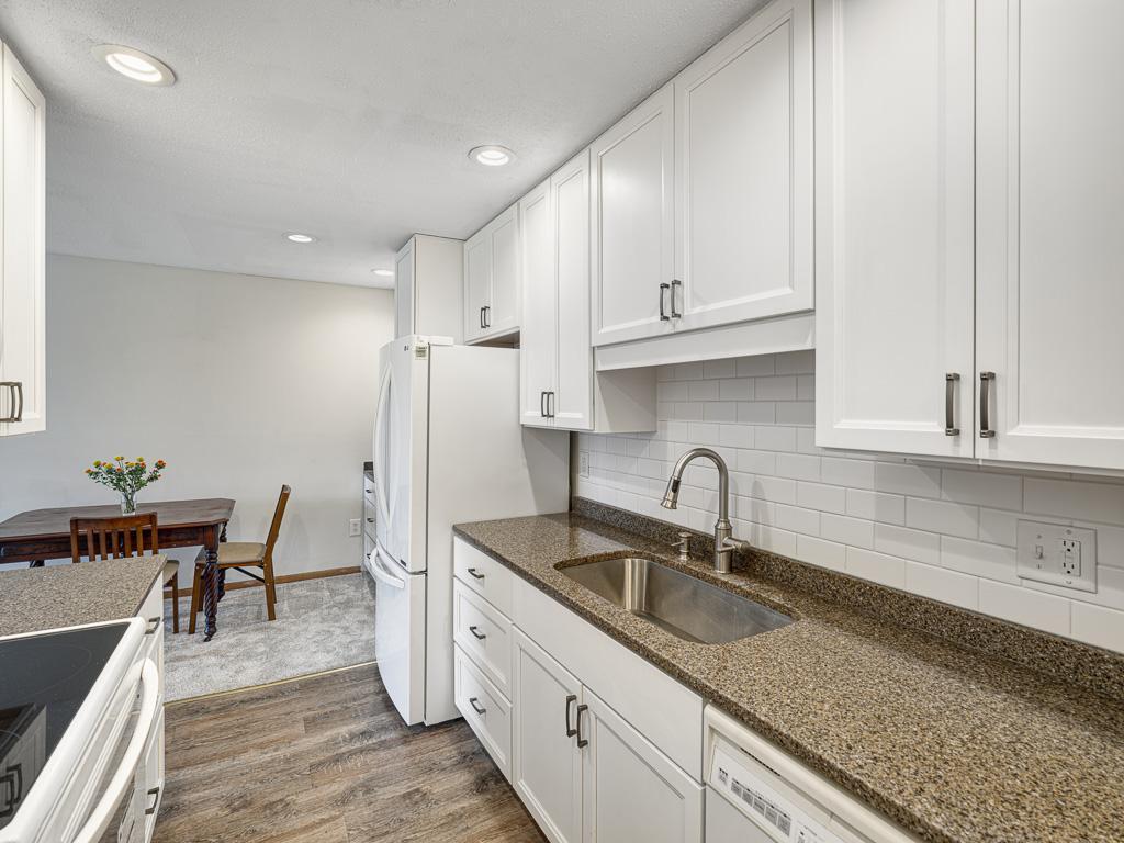 3421 Kent Street, Unit 614 Shoreview, MN 55126 - Photo 1 of 25