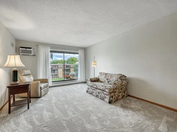 $115,000 | 3421 Kent Street, Unit 614, Shoreview, MN 55126