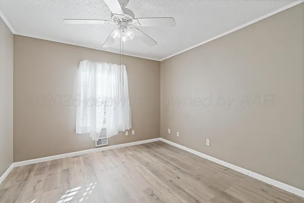 $185,000 | 306 Bugbee Avenue, Clarendon, TX 79226