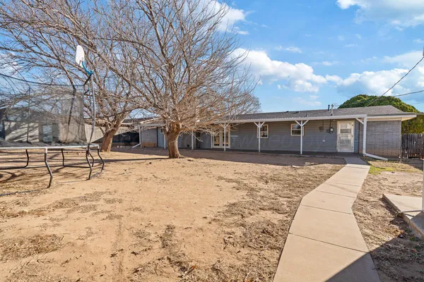 $185,000 | 306 Bugbee Avenue, Clarendon, TX 79226