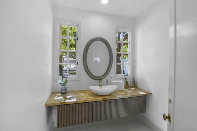 $1,675,000 | 7479 Via De Fortuna, Carlsbad, CA 92009