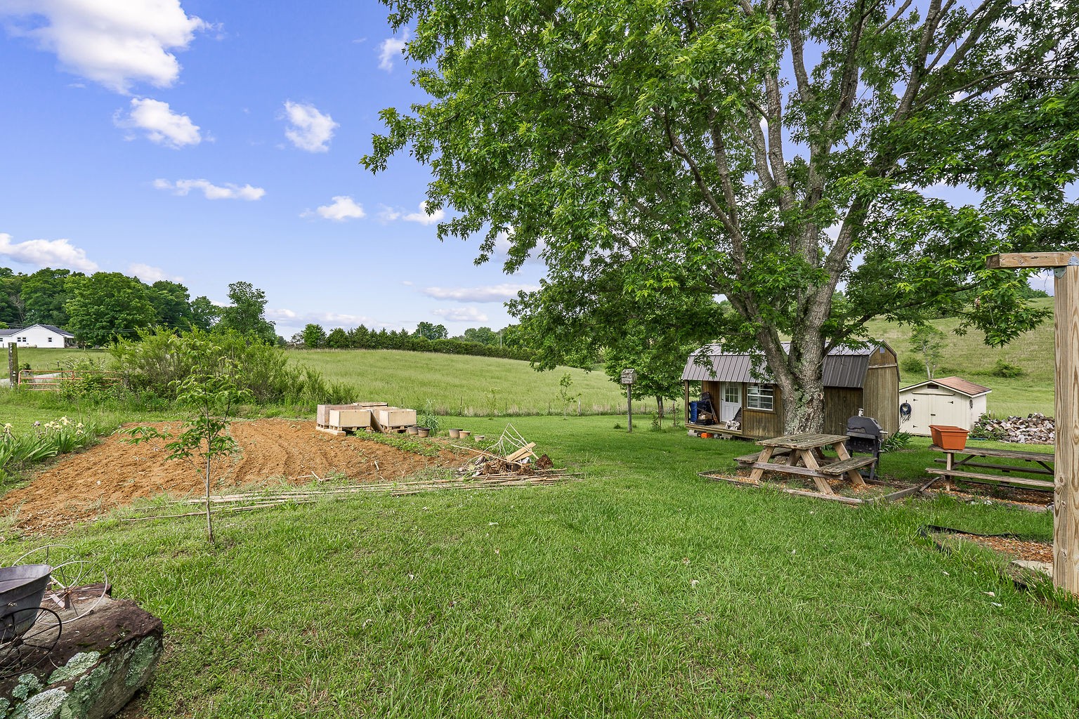 5105 Blue Springs Road Sparta, TN 38583 - Photo 5 of 32 Gallery Image 5