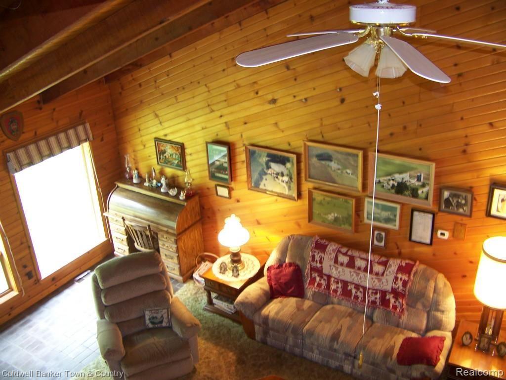 5678 East Allen Road Howell, MI 48855 - Photo 12 of 50 100_8226.jpg