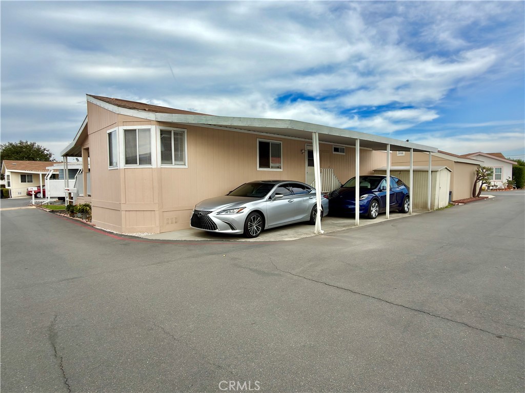28 Walnut, Unit 28 Anaheim, CA 92801 - Photo 8 of 22