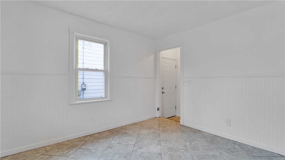 166 Lyceum Street Rochester, NY 14609 - Photo 12 of 24