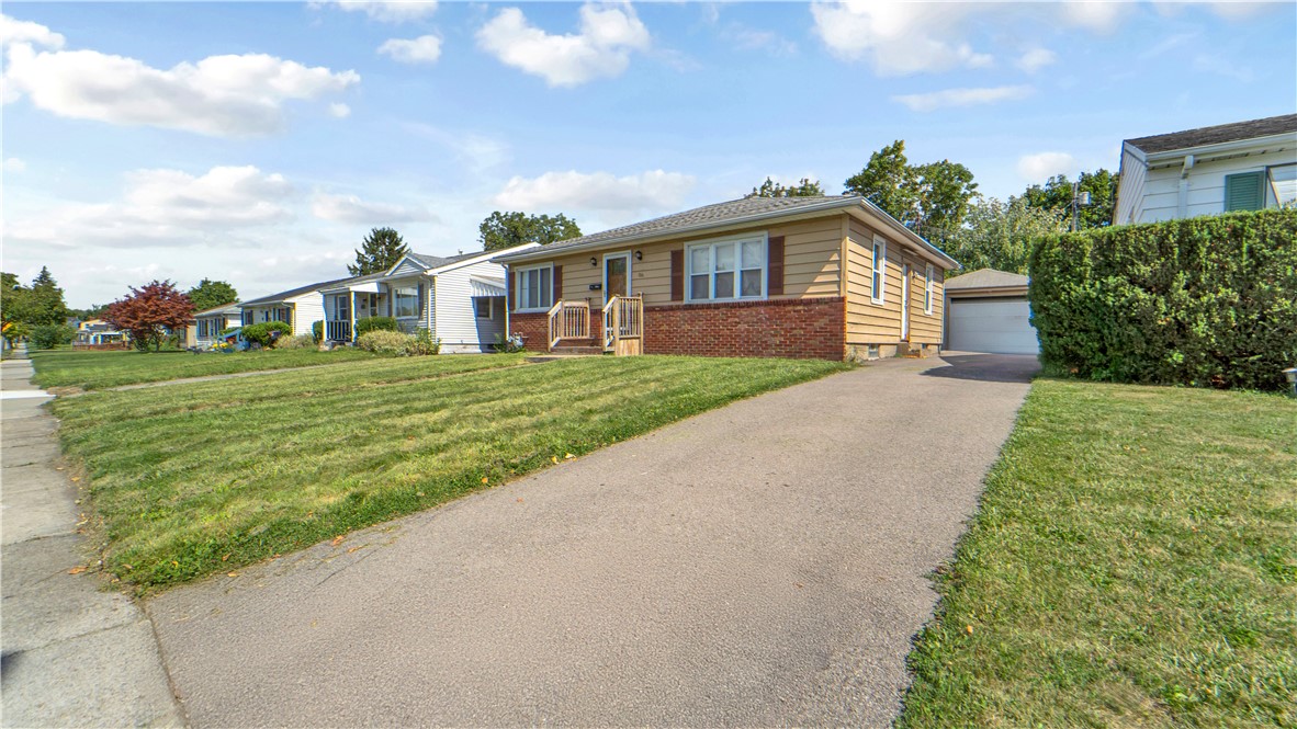 166 Lyceum Street Rochester, NY 14609 - Photo 4 of 24