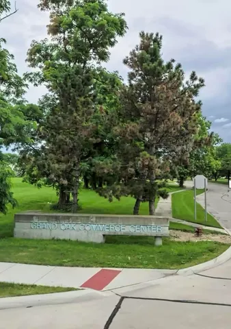 $425,000 | 50272 Grand River Avenue, Wixom, MI 48393