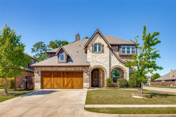 $465,000 | 1029 Palo Oaks Drive, Burleson, TX 76028