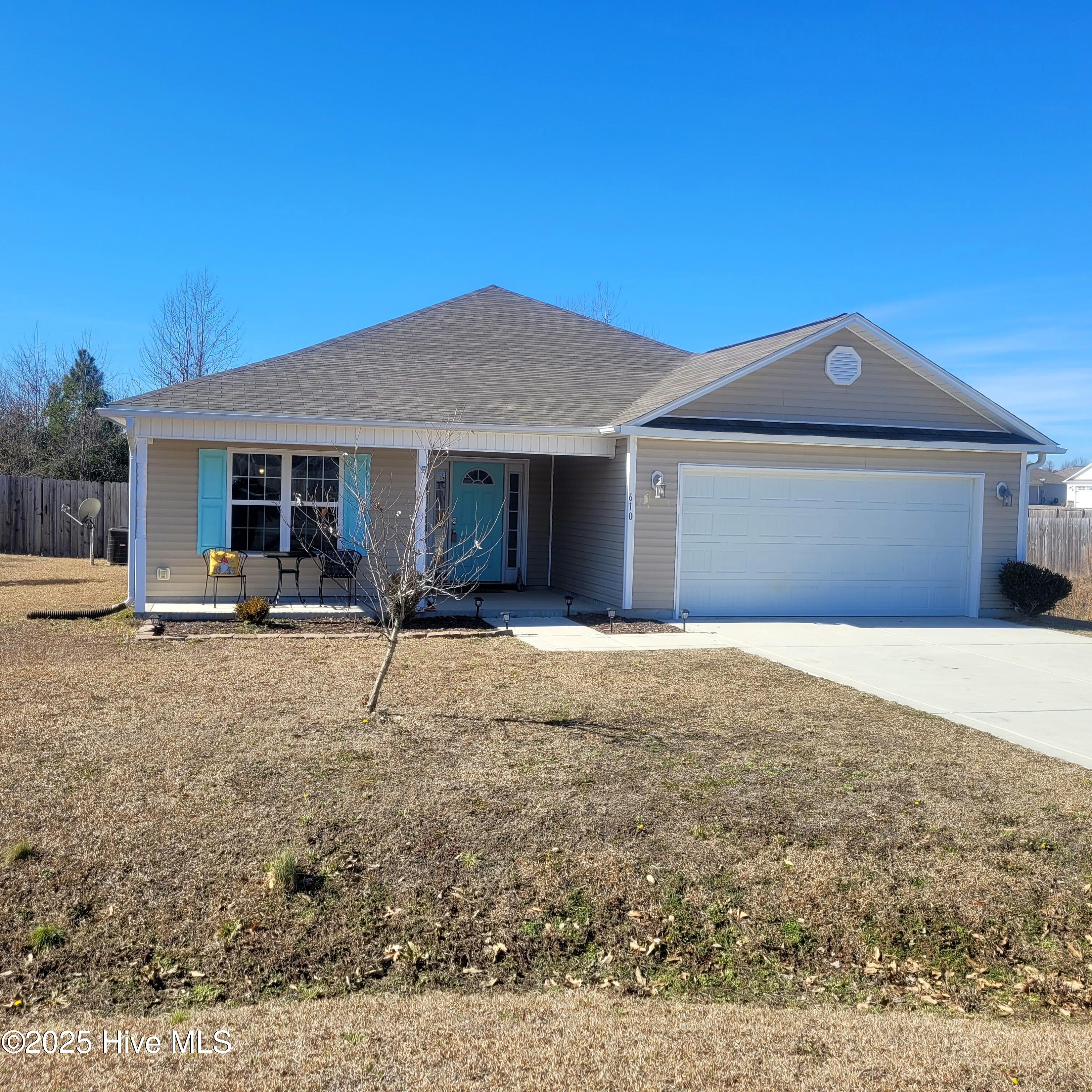 610 Denim Drive Richlands, NC 28574 - Photo 1 of 29 20250129_130329