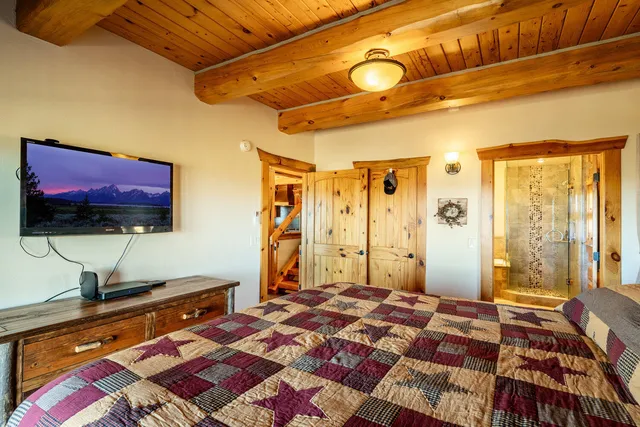 $1,050,000 | 71 Lower Hideaway Lane, Sheridan, WY 82801