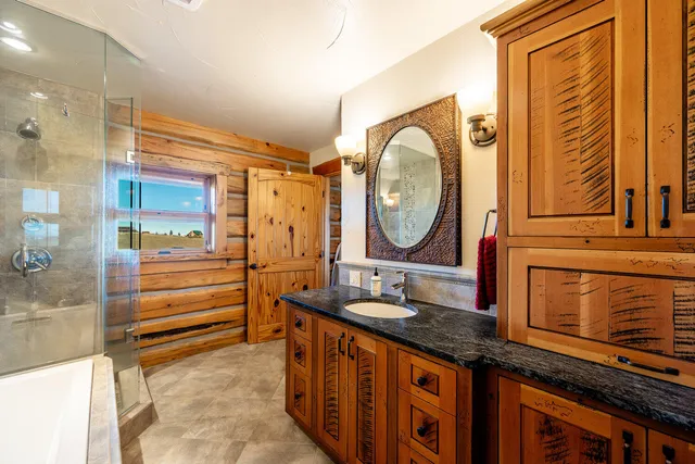 $1,050,000 | 71 Lower Hideaway Lane, Sheridan, WY 82801