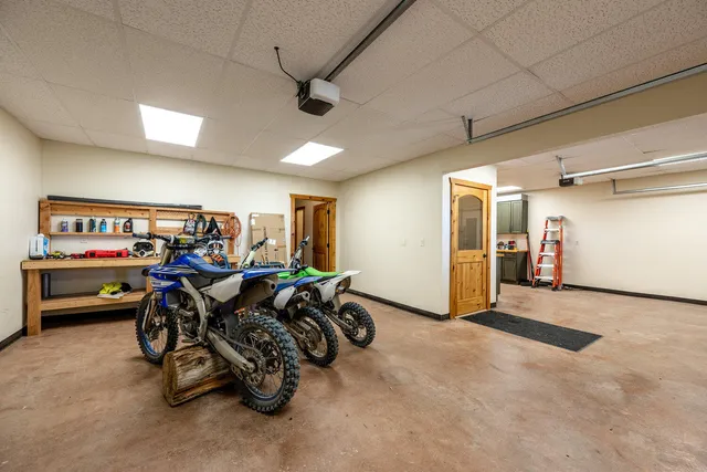 $1,050,000 | 71 Lower Hideaway Lane, Sheridan, WY 82801