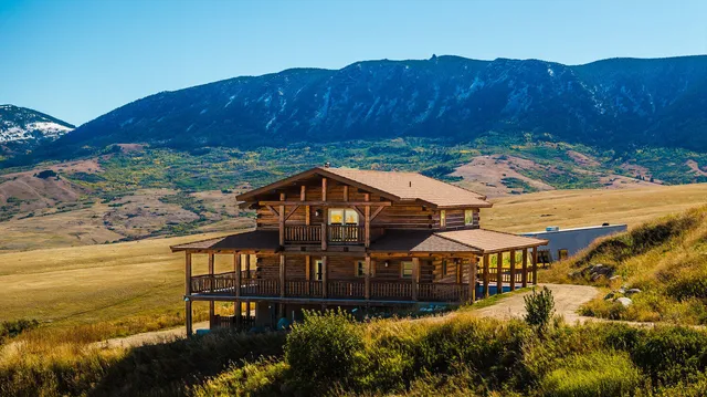 $1,050,000 | 71 Lower Hideaway Lane, Sheridan, WY 82801