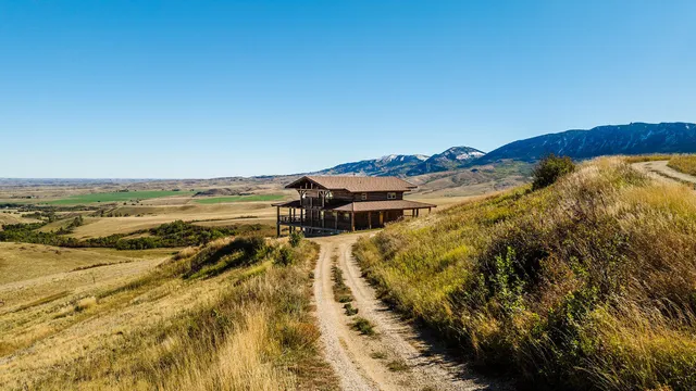 $1,050,000 | 71 Lower Hideaway Lane, Sheridan, WY 82801