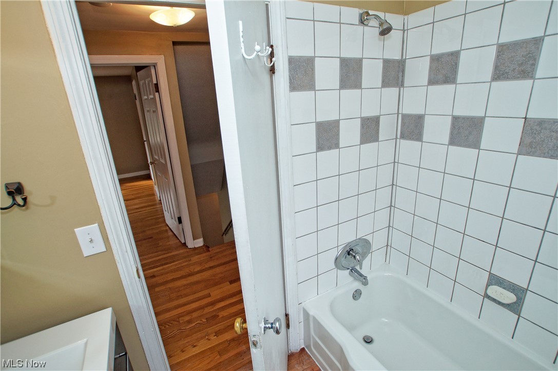 21015 Halworth Road Beachwood, OH 44122 - Photo 22 of 28