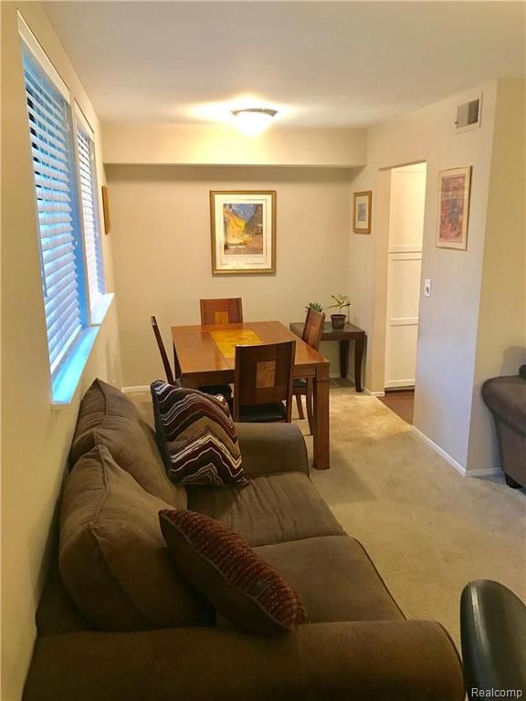 29840 West Twelve Mile Road, Unit 403 Farmington, MI 48334 - Photo 12 of 16
