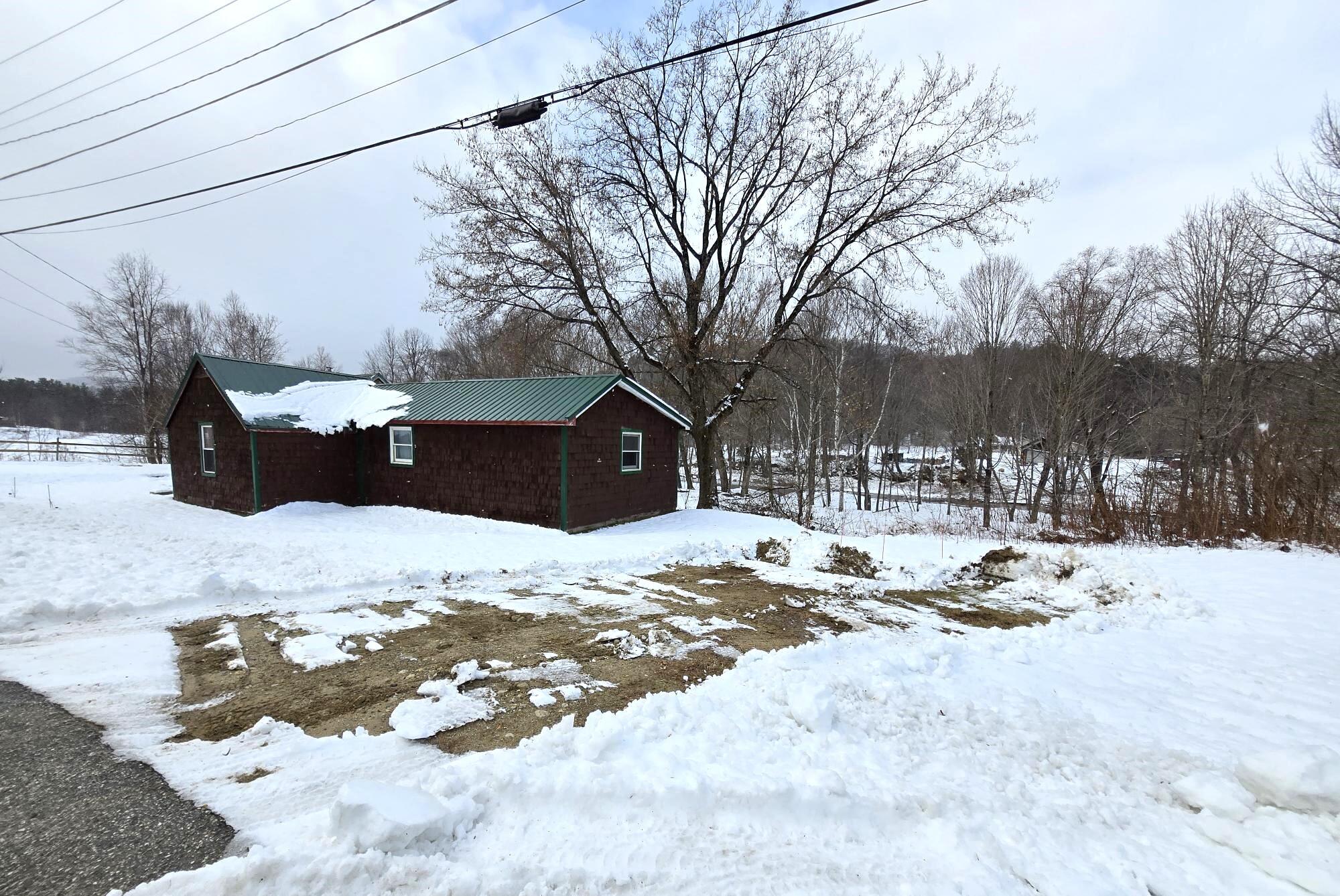 629 Roxbury Road Mexico, ME 04257 - Photo 3 of 31 3