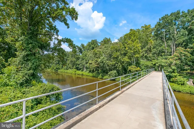 $499,900 | 247 South Pickett Street, Unit 301, Alexandria, VA 22304