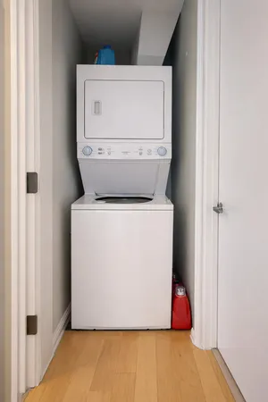 $4,300 | 565 West Quincy Street, Unit 1709, Chicago, IL 60661