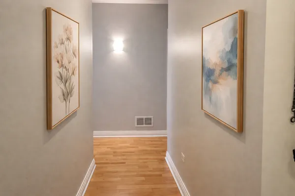 $4,300 | 565 West Quincy Street, Unit 1709, Chicago, IL 60661