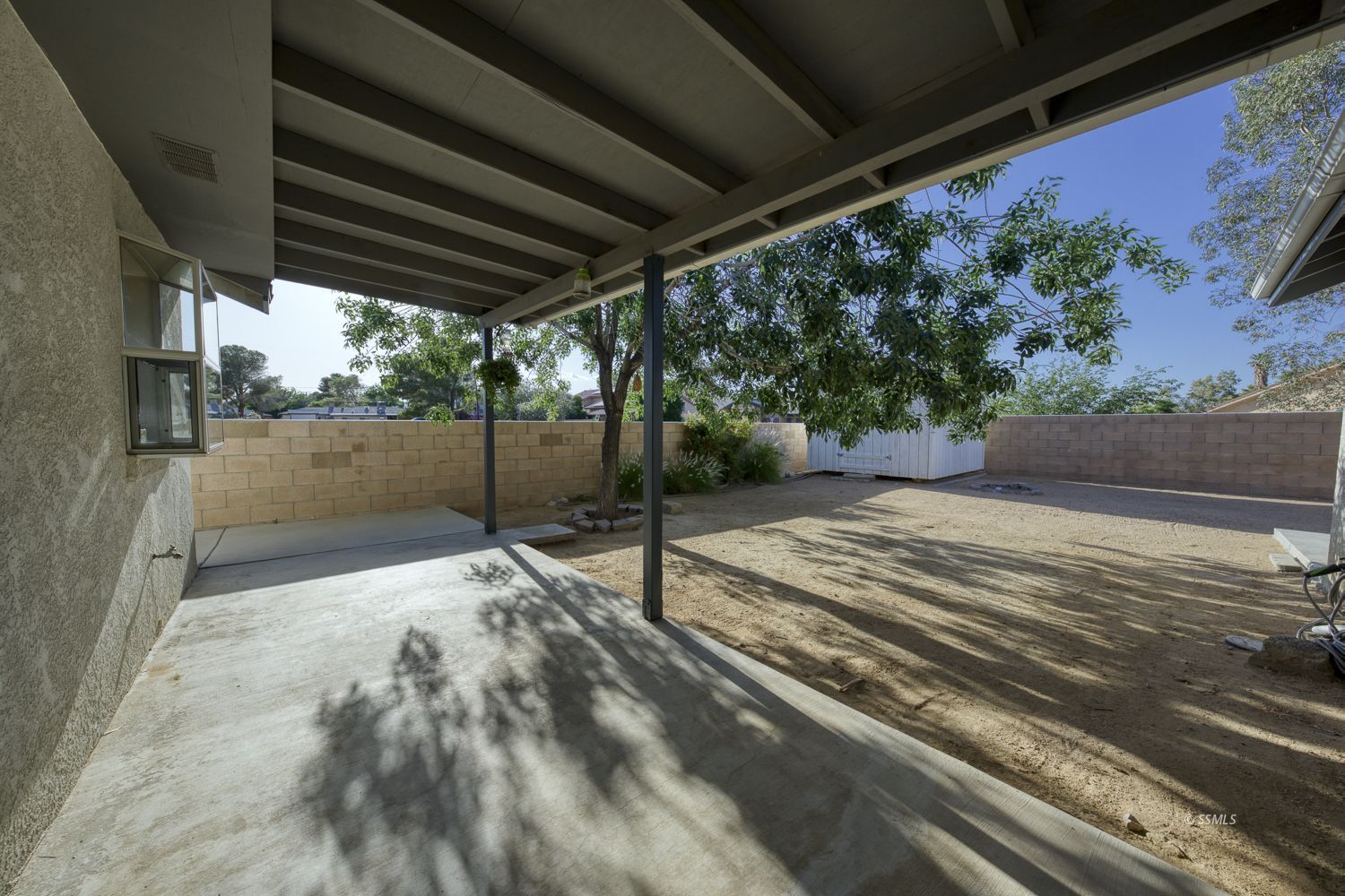 424 Olive Avenue Ridgecrest, CA 93555 - Photo 36 of 46 a view of backyard with wooden fence