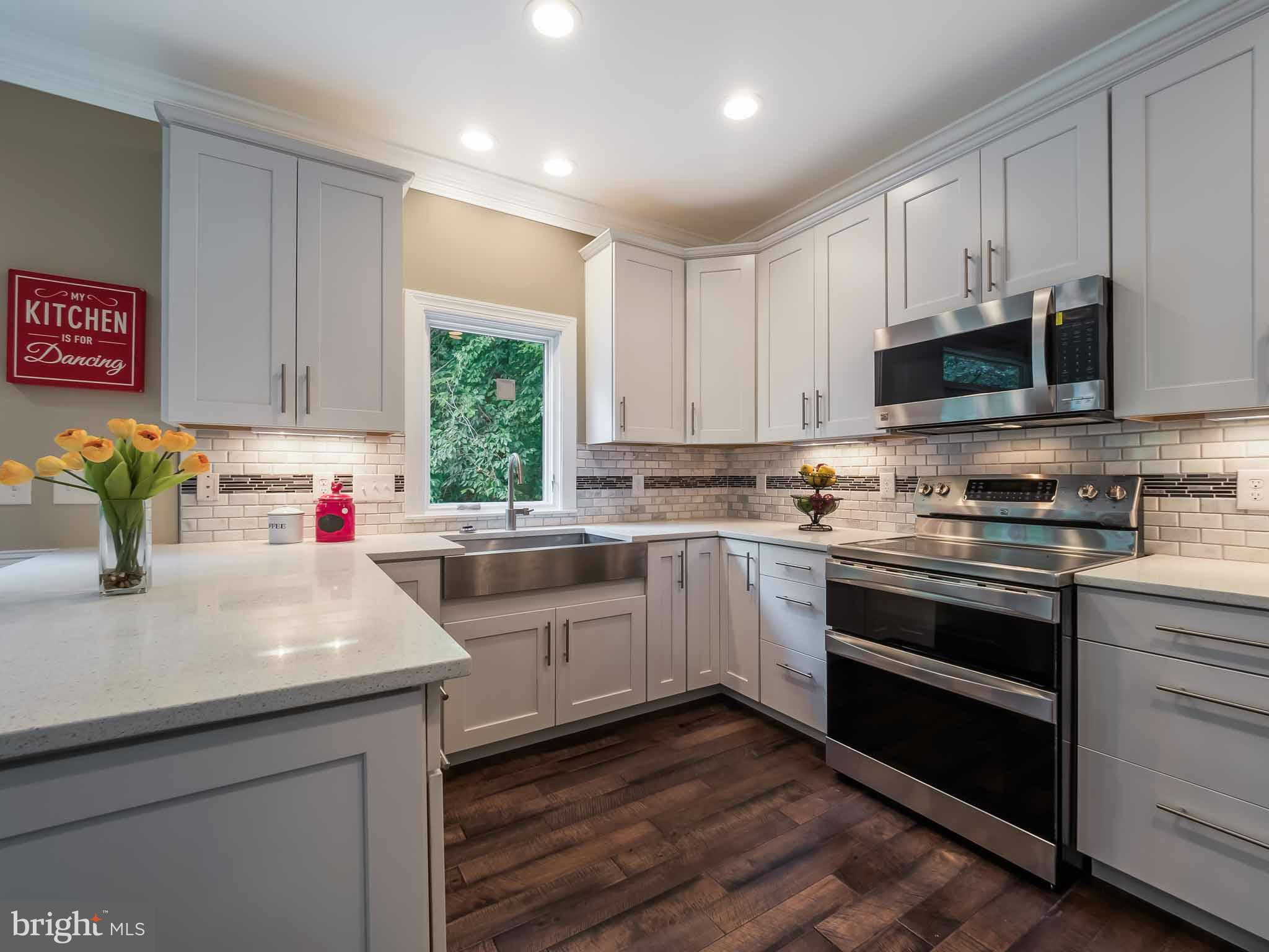 10205 McQueen Road Lusby, MD 20657 - Photo 11 of 29 Kitchen