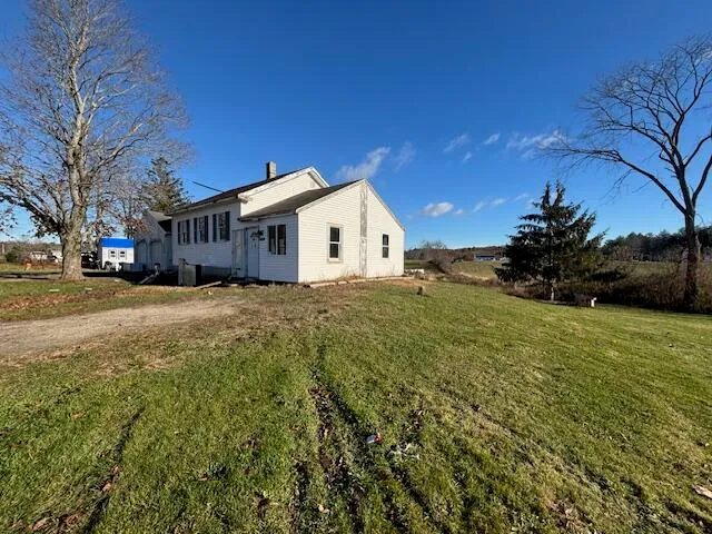 $150,000 | 130 River Road, Biddeford, ME 04005